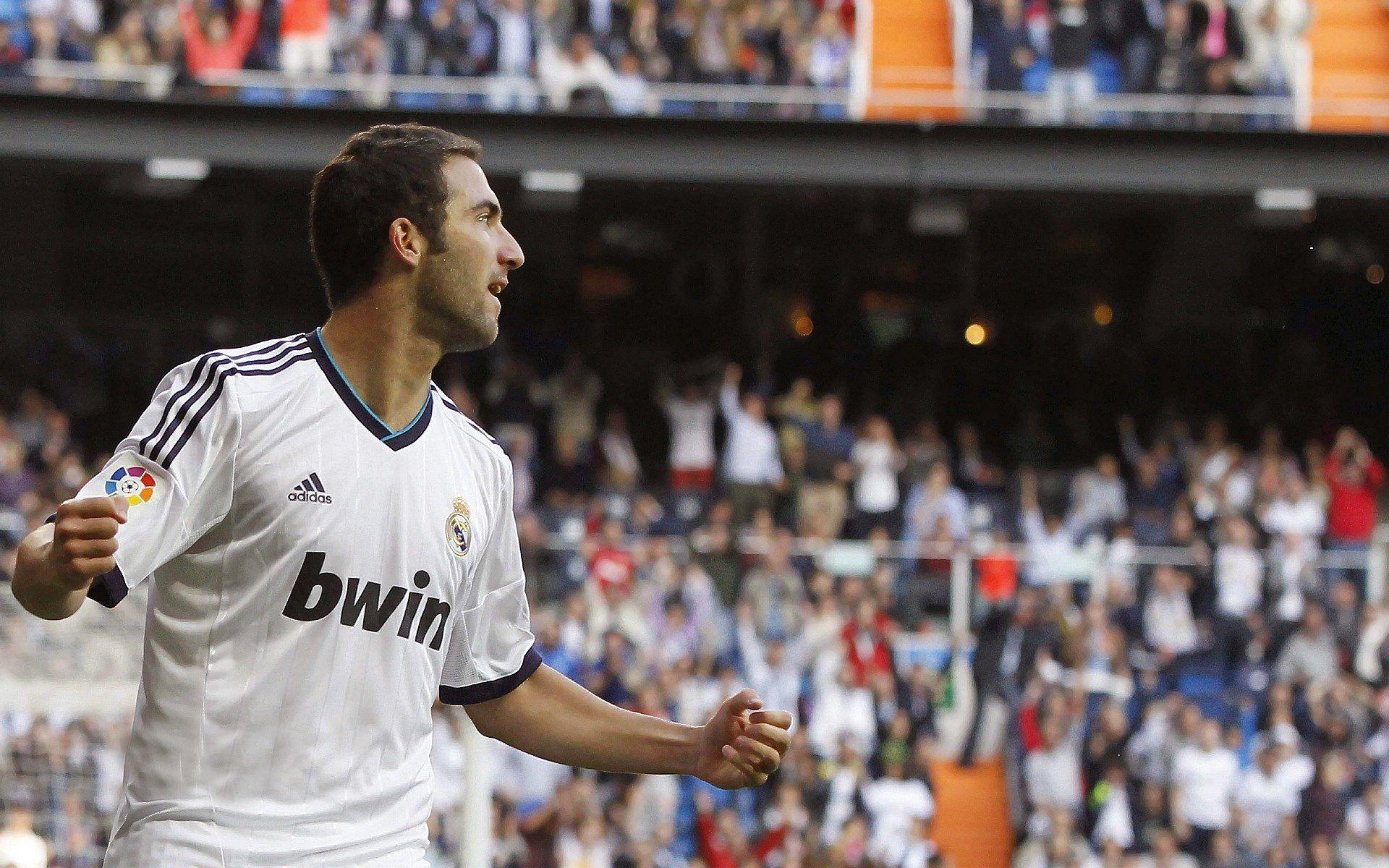 NBA现实版《三块广告牌》莱特母亲负债累累