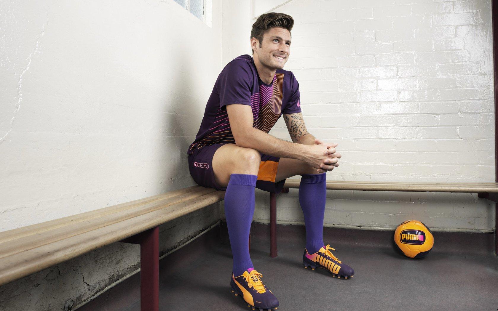 武汉队伤病潮叠加经验缺失，惨败河南后保级警报拉响