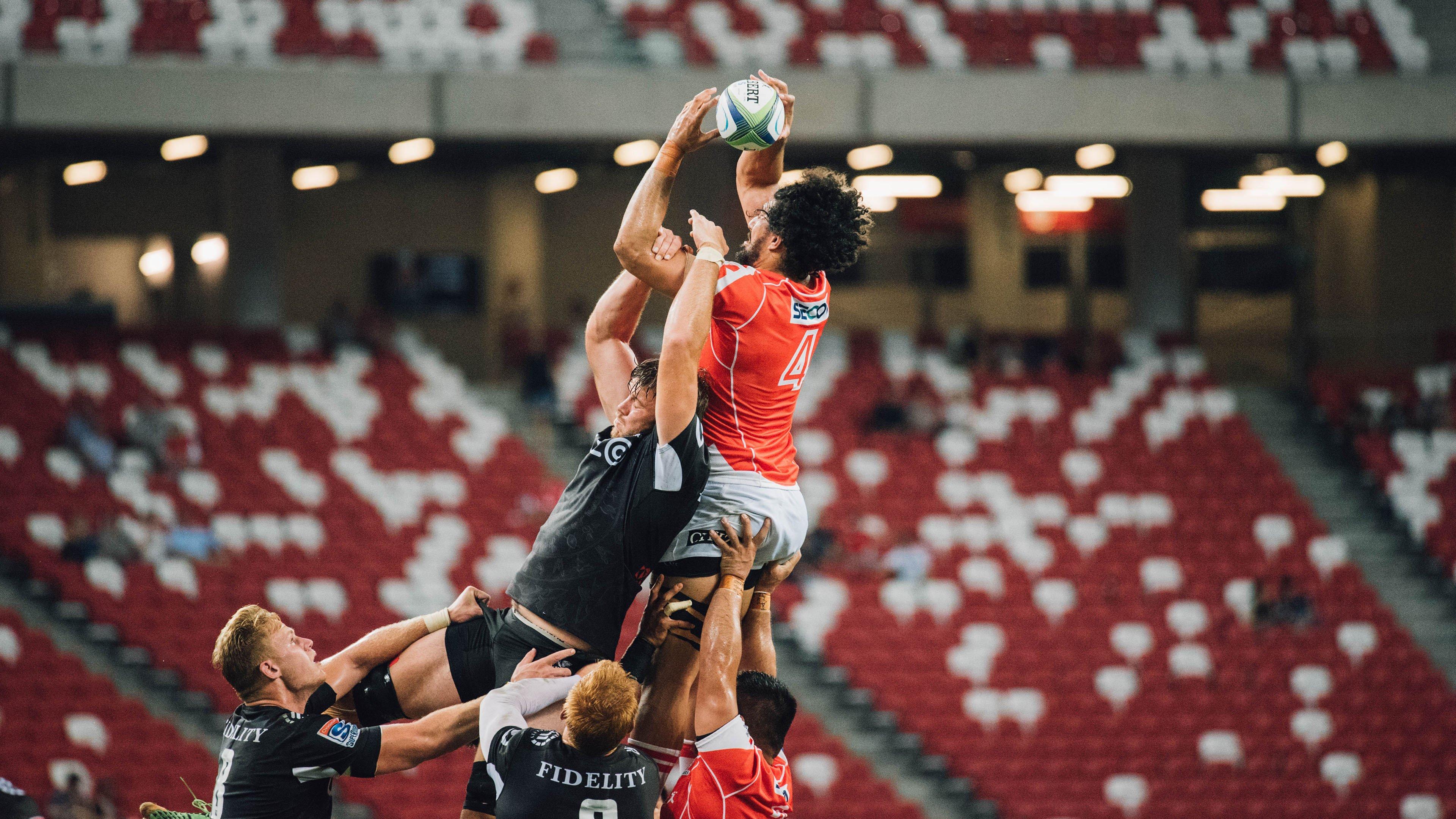 国足再迎沉重打击，京鲁大战两核心国脚重伤，双双恐赛季报销